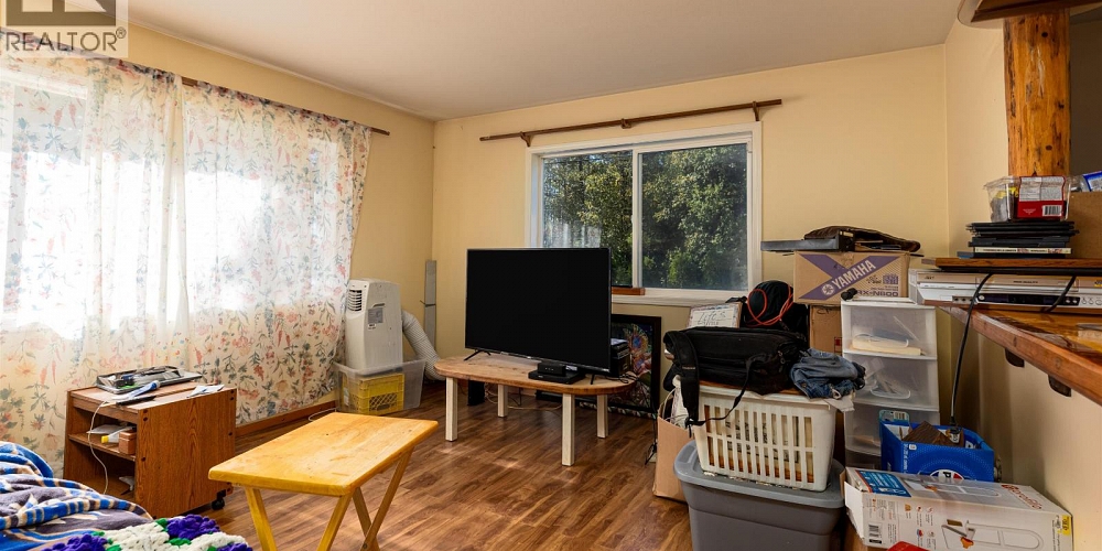 3566 NEWELL AVENUE Terrace Photo 5 3566 NEWELL AVENUE Terrace Photo 5